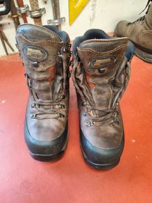 meindl hiking boots