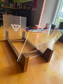 Vinyl holder
