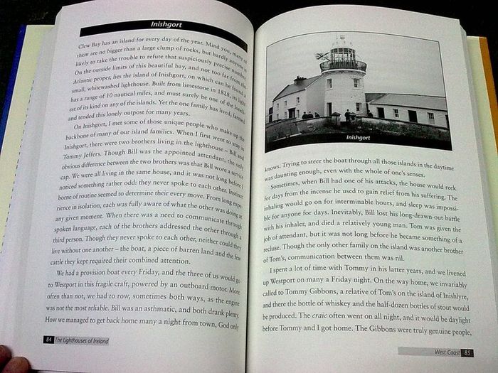The lighthouses of Ireland A personal history by Richard Taylor Signed Irish