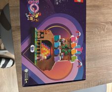 LEGO 4002022 10 Years of Friendship Employee Exclusive 1209 pcs Rare