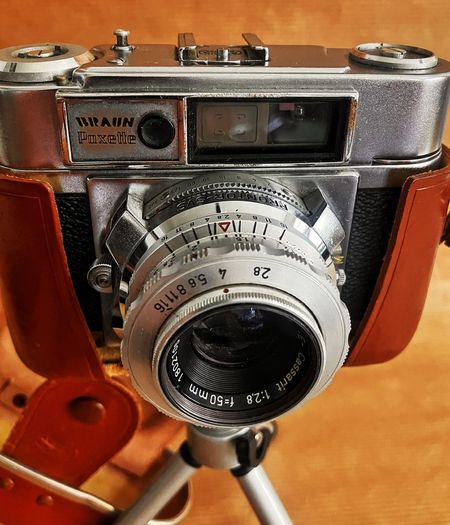Braun Paxette Ii 35mm Film Range Finder Camera Steinheil Cassarit 1:2.8 F=50mm