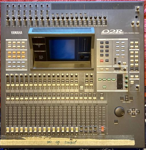 Yamaha 02R