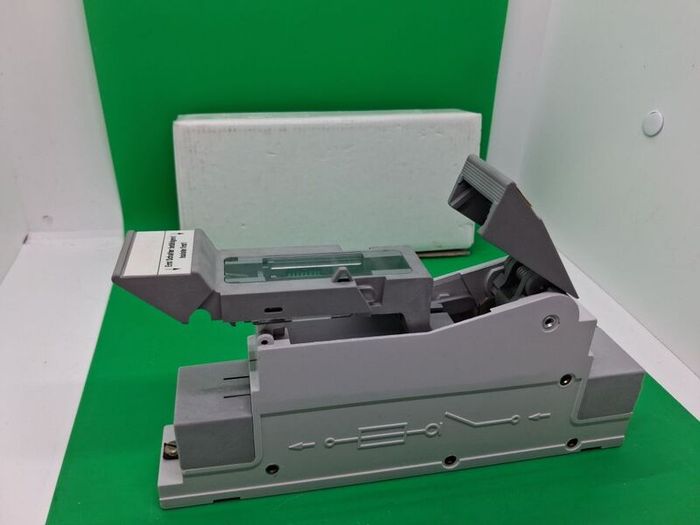 Postage Lindner Fuse Switch 125a NH00 Linocur 8601