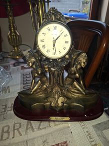 Beautiful Art Deco-style mantel clock DiCaprio Collection two elegantly posed female figures, Postage available or Collection
