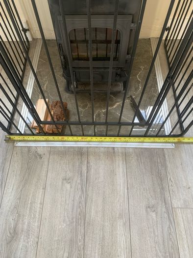 Stove surround guard