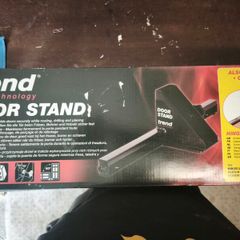 Trend Door Stand