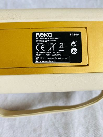Reka Radio FM & Bluetooth