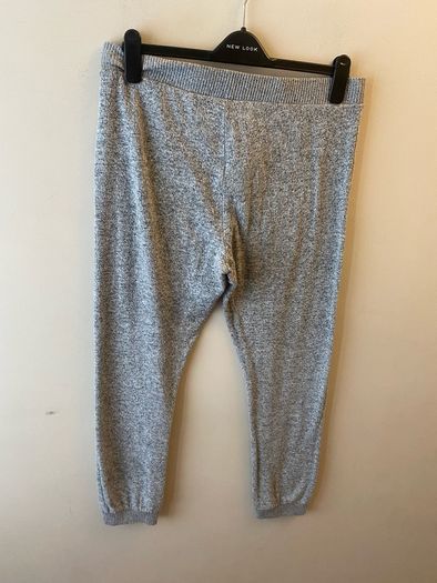 Grey leggings (size 12-14)