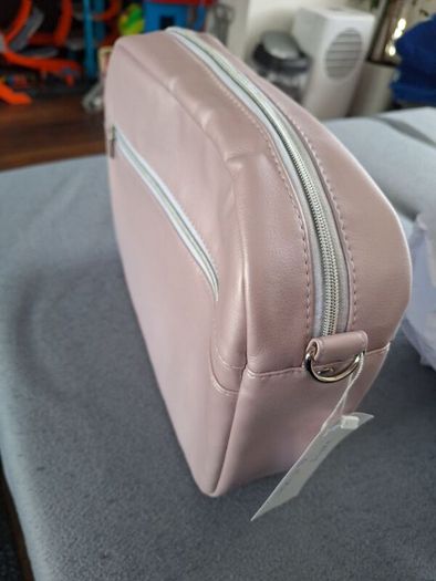 Women's handbags