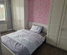 King size bed