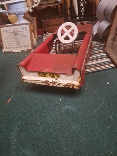 Vintage Tri-ang 60's Peddle Car