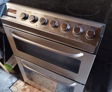 Zanussi 600 double oven electric cooker