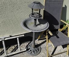 Bird bath