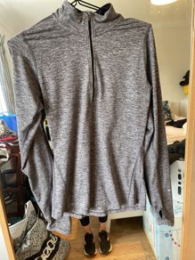 Nike dry fit top xs size 8/10