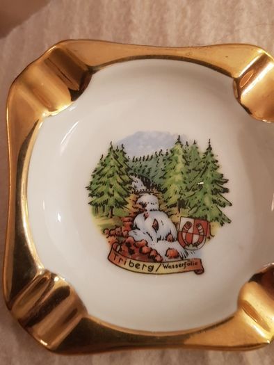 Vintage 24ct Ash Tray