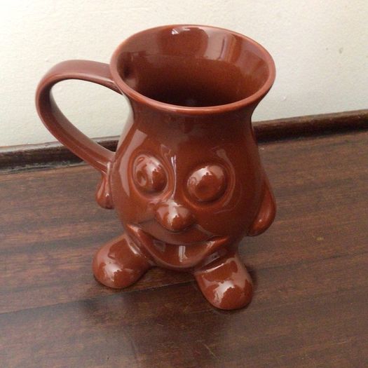 Vintage Hot Chocolate Character Mug with small cadbury white bear BNWTS