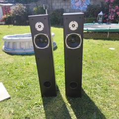speakers