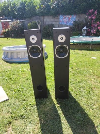 speakers