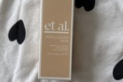 Et al intelligent skin radiant foundation