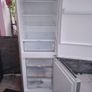 fridge and freezer Image 3
