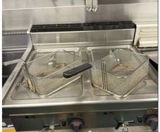 commercial kitchen fryer