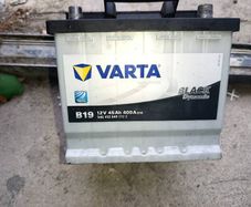Varta car battery