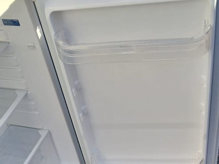 Indesit undercounter fridge