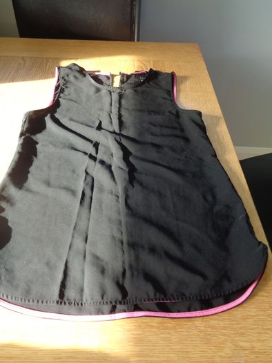 H&M Sleeveless Top for Sale