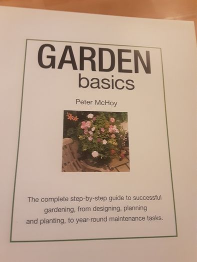 Gardening Book/Basic Gardening in Hardback ..