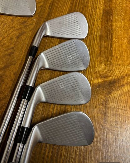 Mizuno Set of Irons