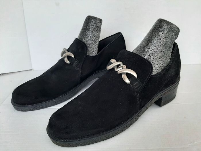 New shoes flat genuine suede
