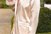 Riverisland feather blazer