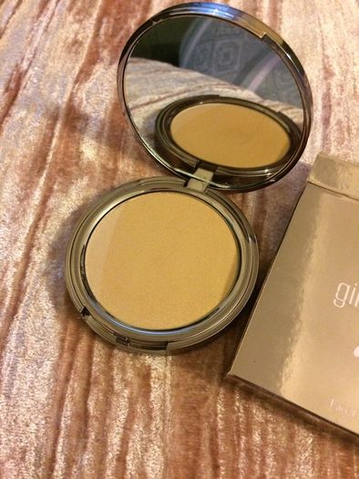 girlactik face glow