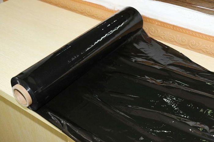 2 Pack Industrial Black Pallet Stretch Wrap Cling Film 20mic x 400mm x 260m with Plastic Rolling handle.Durable Self-Adhering Packing,Moving,Packaging,Heavy Duty Shrink Film