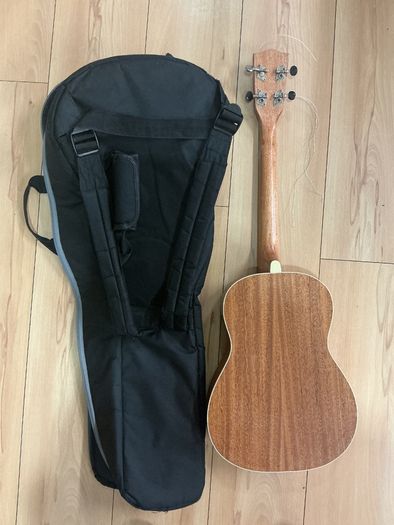 Baritone Ukulele