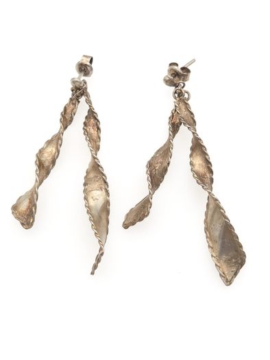 Vintage 925 Sterling Silver Twisted Leaf Stud Earrings