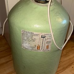 Hot water cylinder 30x18