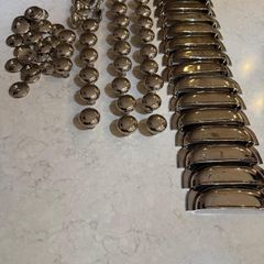 33 polished chrome kitchen cabinet door knobs 15 polished chrome drawer pulls