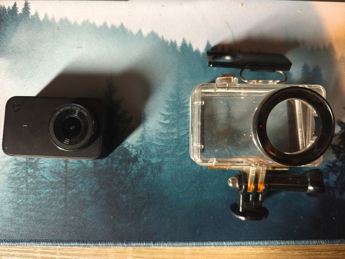 Xiaomi Mijia 4k Action Camera with waterproof case