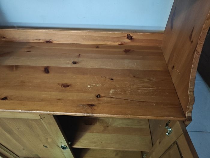 dresser