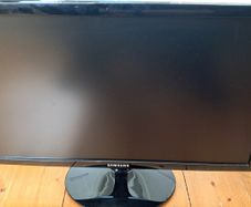 Samsung Monitor 24"