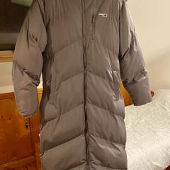 Women's BENCH coat. Long and warm