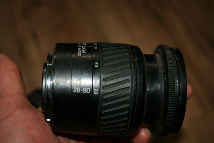 Minolta Dynax 500si Super 35mm SLR Camera + 28-80mm AF Lens (parts/repair)