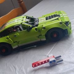 Lego ford mustang 42138