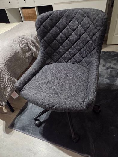 Office/desk chair