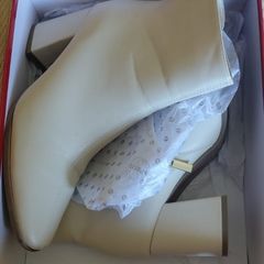 womens boots