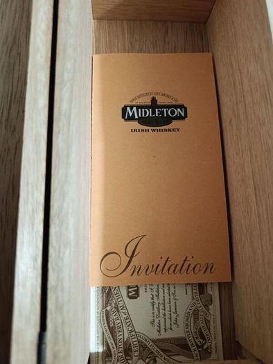 Empty Midleton Very Rare 2014 Wooden Box + Original Certificate & Invitation