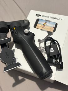 DJI Osmo Mobile 8 Standard Combo