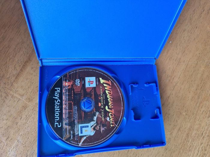 Indiana Jones and the Emperor's Tomb (PS2)