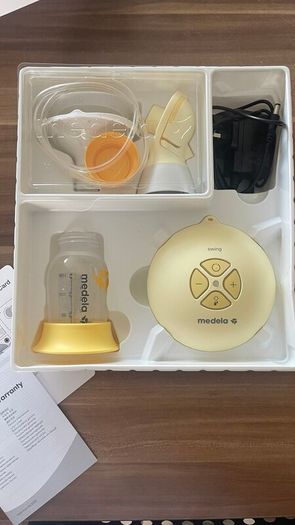 Medela Swing Flex Electric Breast Pump - Excellent Condition - Boxed
